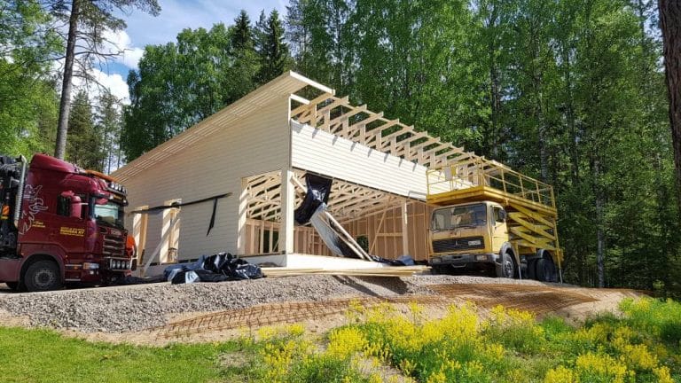 asuminen-piharakennus-valwood.fi